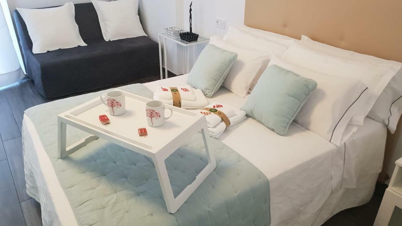 Apartamento Minerva Jupiter 贝纳尔马德纳 外观 照片