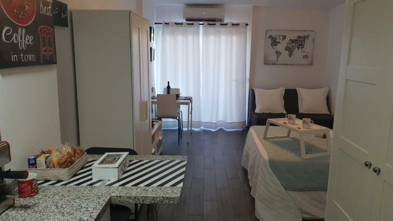 Apartamento Minerva Jupiter 贝纳尔马德纳 外观 照片